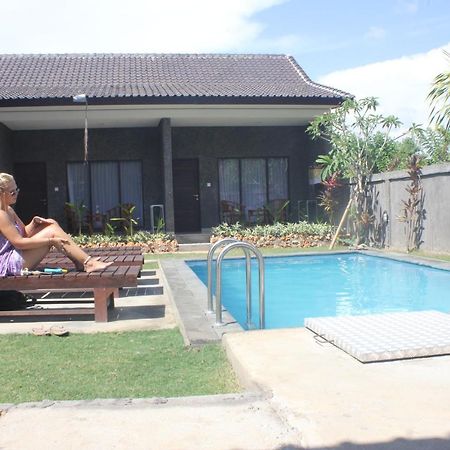 Willy Homestay Uluwatu Exteriör bild